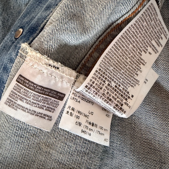 Levi's Light Blue Denim Jacket - Picture 5 of 5